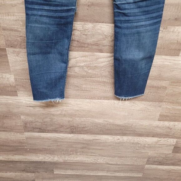 Abercrombie & Fitch Harper Ankle Jeans Blue Medium Wash Womens 26 Distressed - Picture 12 of 15